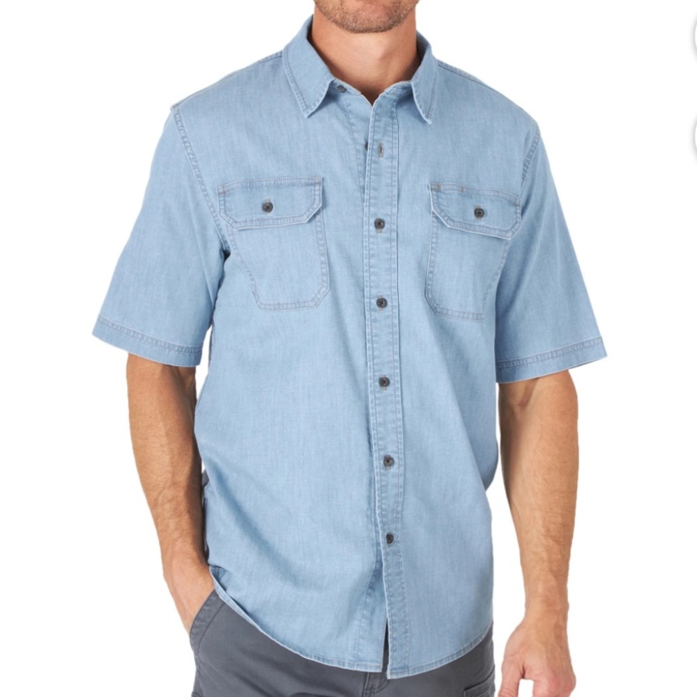 Wrangler Men’s Relaxed Fit Short Sleeve Woven Denim Light Wash Blue Shirt Size M